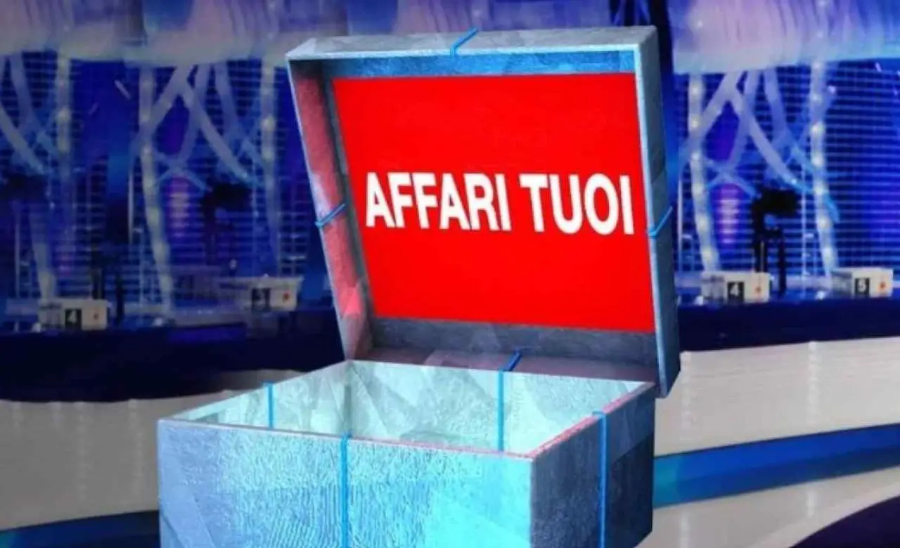 Giocare ad Affari Tuoi conviene? Ecco quanto guadagnano pacchisti e concorrenti Giocare ad Affari Tuoi conviene? Ecco quanto guadagnano pacchisti e concorrenti