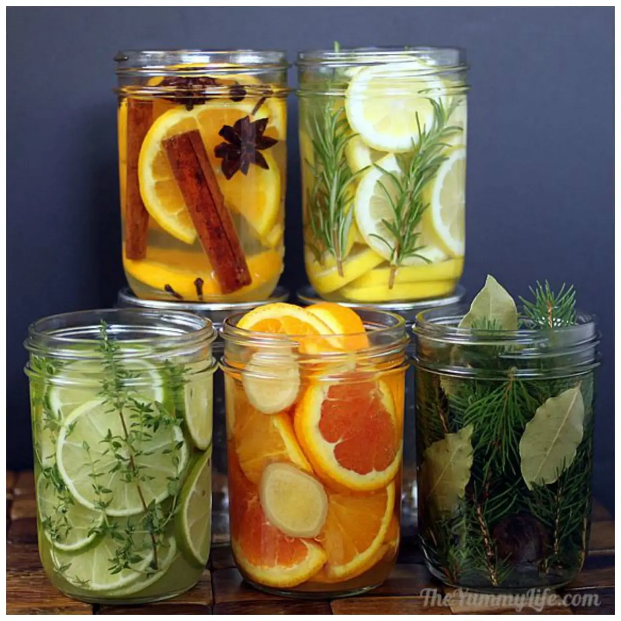 Come profumare la casa con ingredienti naturali: i 3 rimedi più usati in estate Come profumare la casa con ingredienti naturali: i 3 rimedi più usati in estate